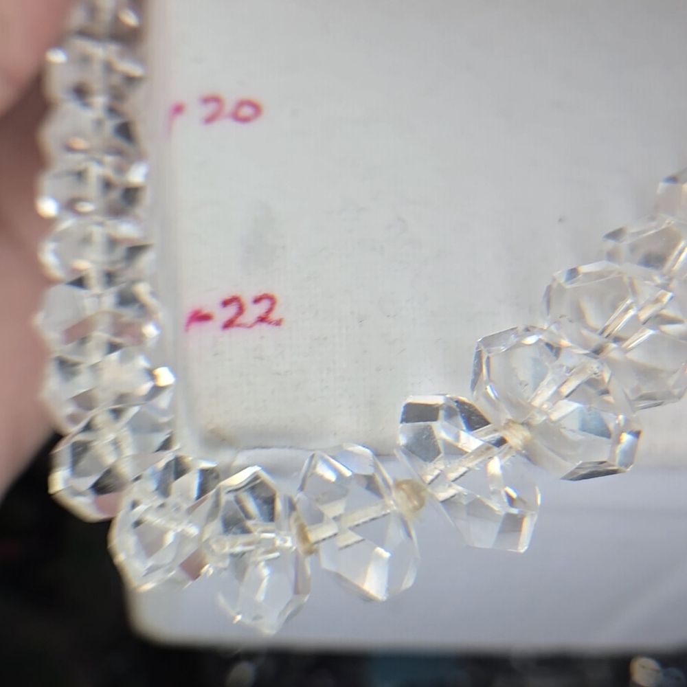 ***SOLD Vintage 24 + In Clear Quartz Multi Faceted Rock Crystal Necklace - Picture 6 of 12